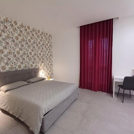 A Casa Del Mercante Monopoli Bagian luar foto